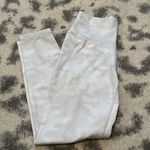 Camo workout leggings